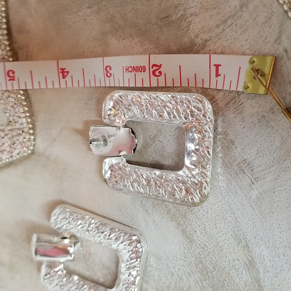 Womens Silver Retangle Shape Light Weight Earrings - Picture 3 of 5